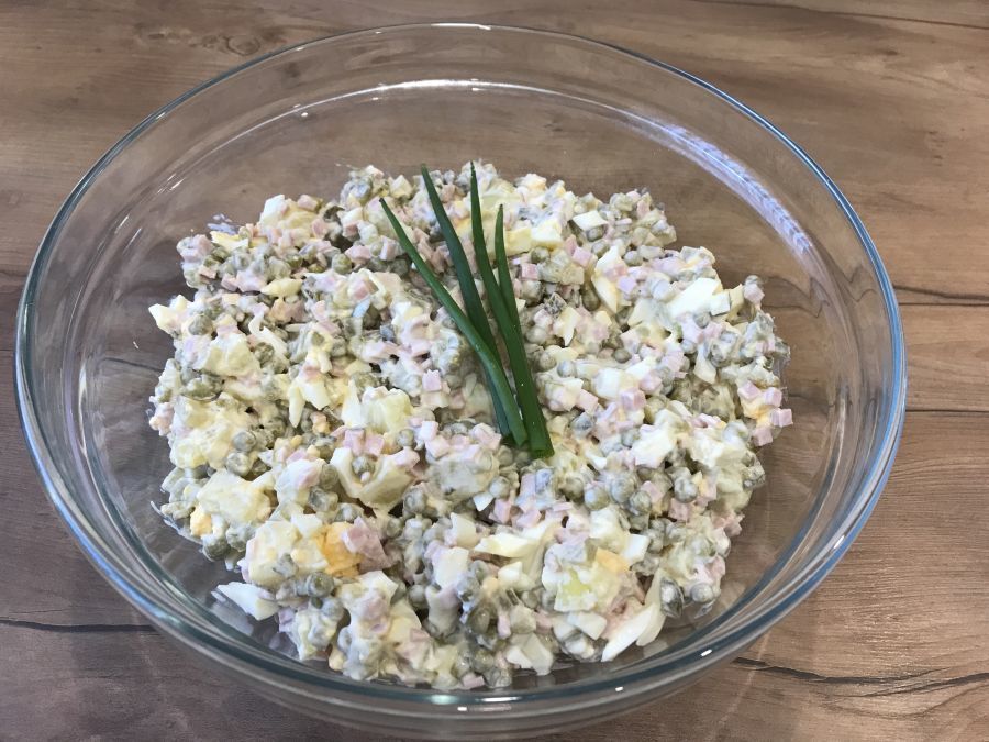 Russischer Schichtsalat Mimosa Salat - Rezepte Suchen